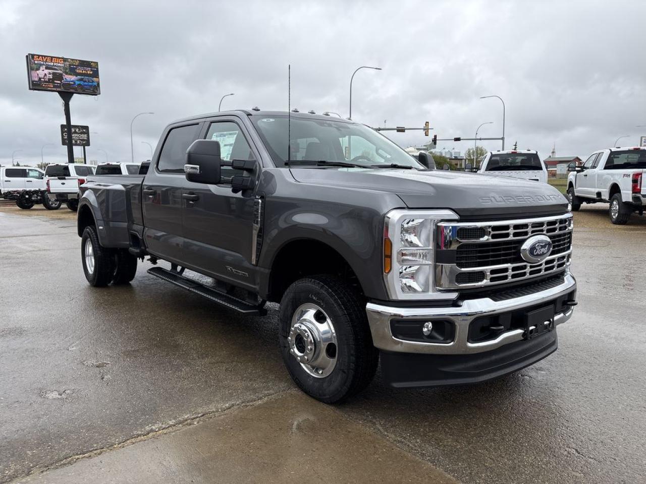 New 2025 Ford F-350 Super Duty DRW XLT for sale in Camrose, AB