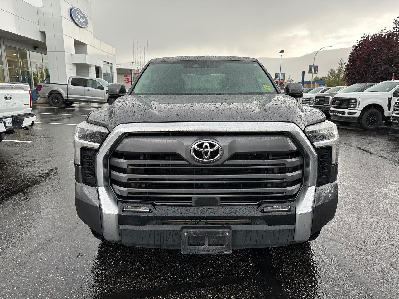 2022 Toyota Tundra Limited  Photo1