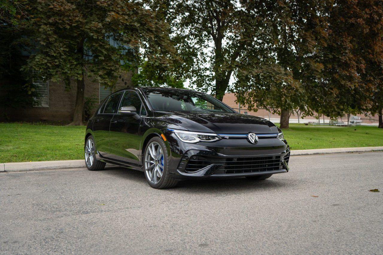 Used 2024 Volkswagen Golf R for sale in Mississauga, ON