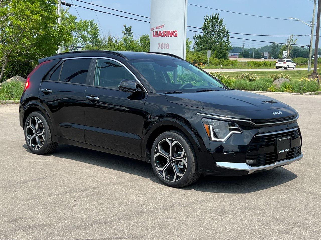 2025 Kia NIRO HEV SX Photo3