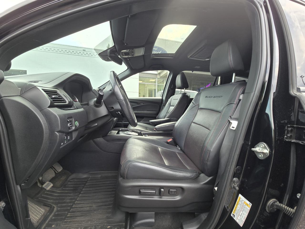 2019 Honda Pilot Black Edition Photo5