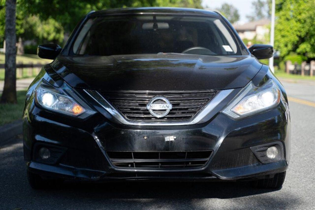 Used 2017 Nissan Altima 2.5 for sale in Surrey, BC
