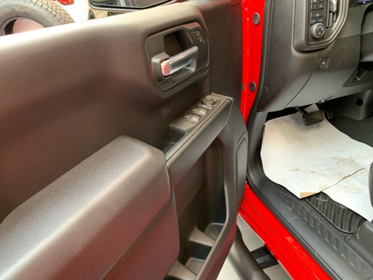 2025 Chevrolet Silverado 1500 Custom Photo