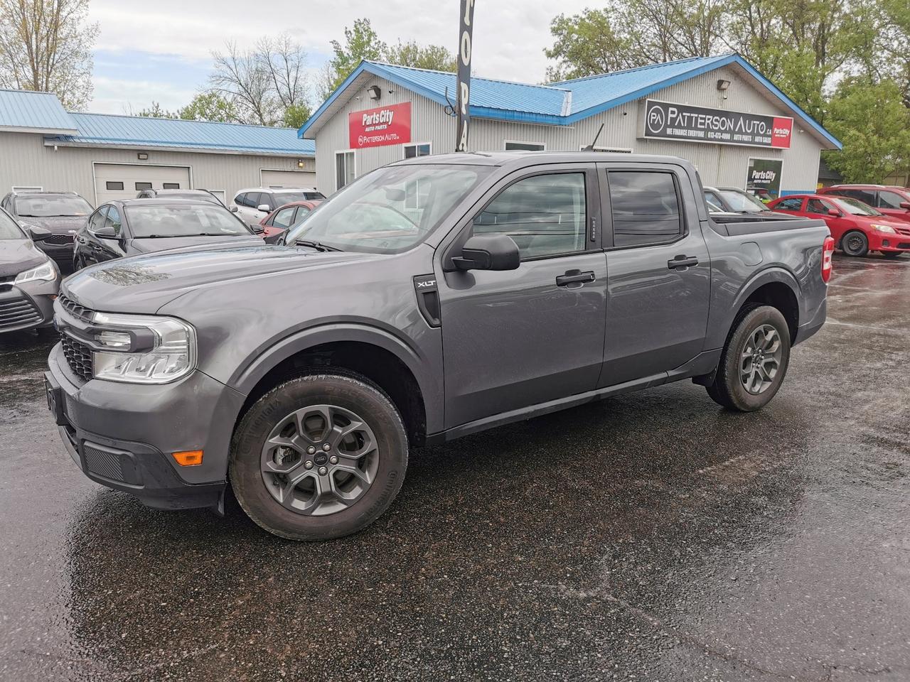 2022 Ford Maverick XLT - Photo #1