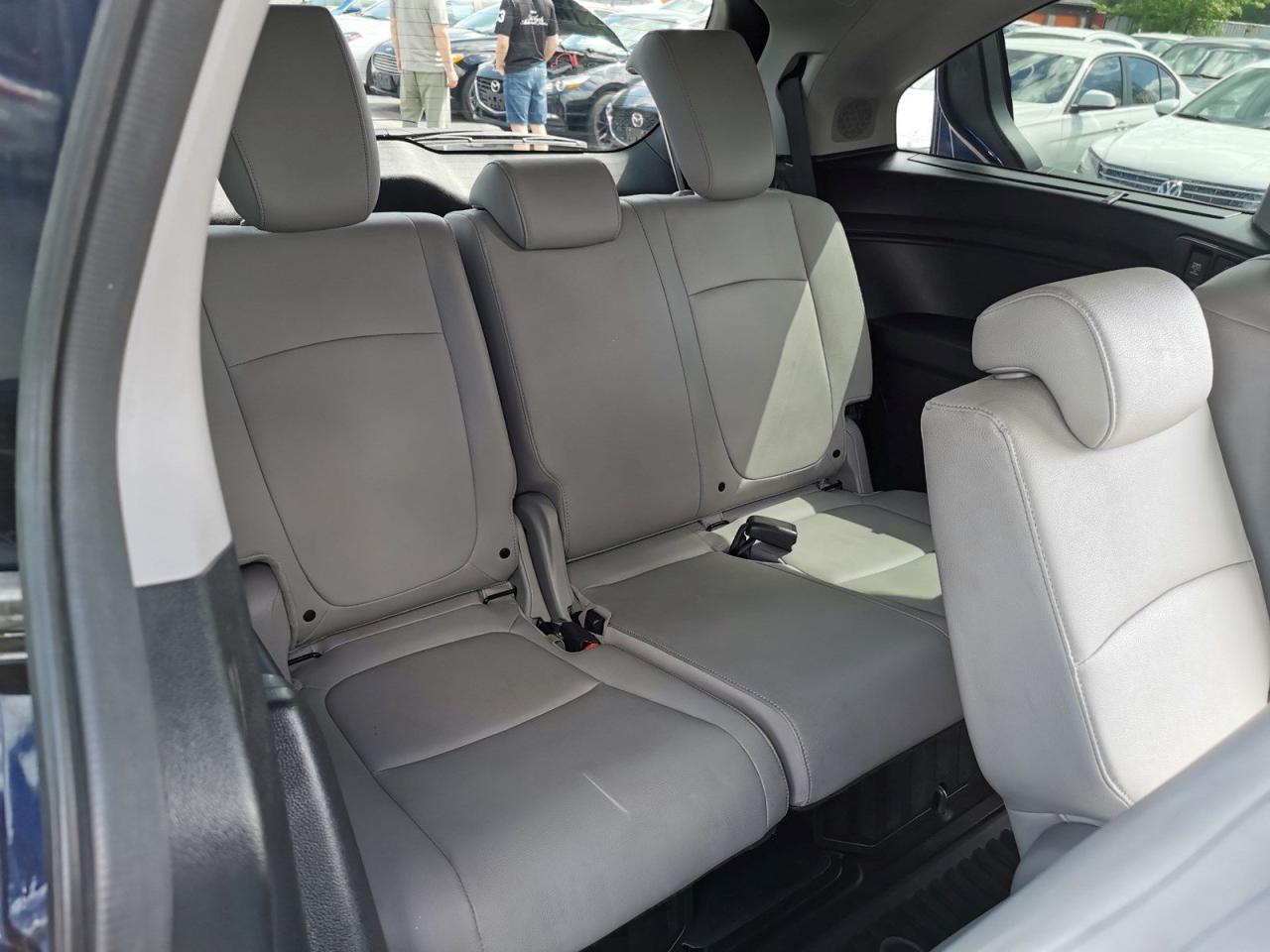 2018 Honda Odyssey Touring - Photo #36