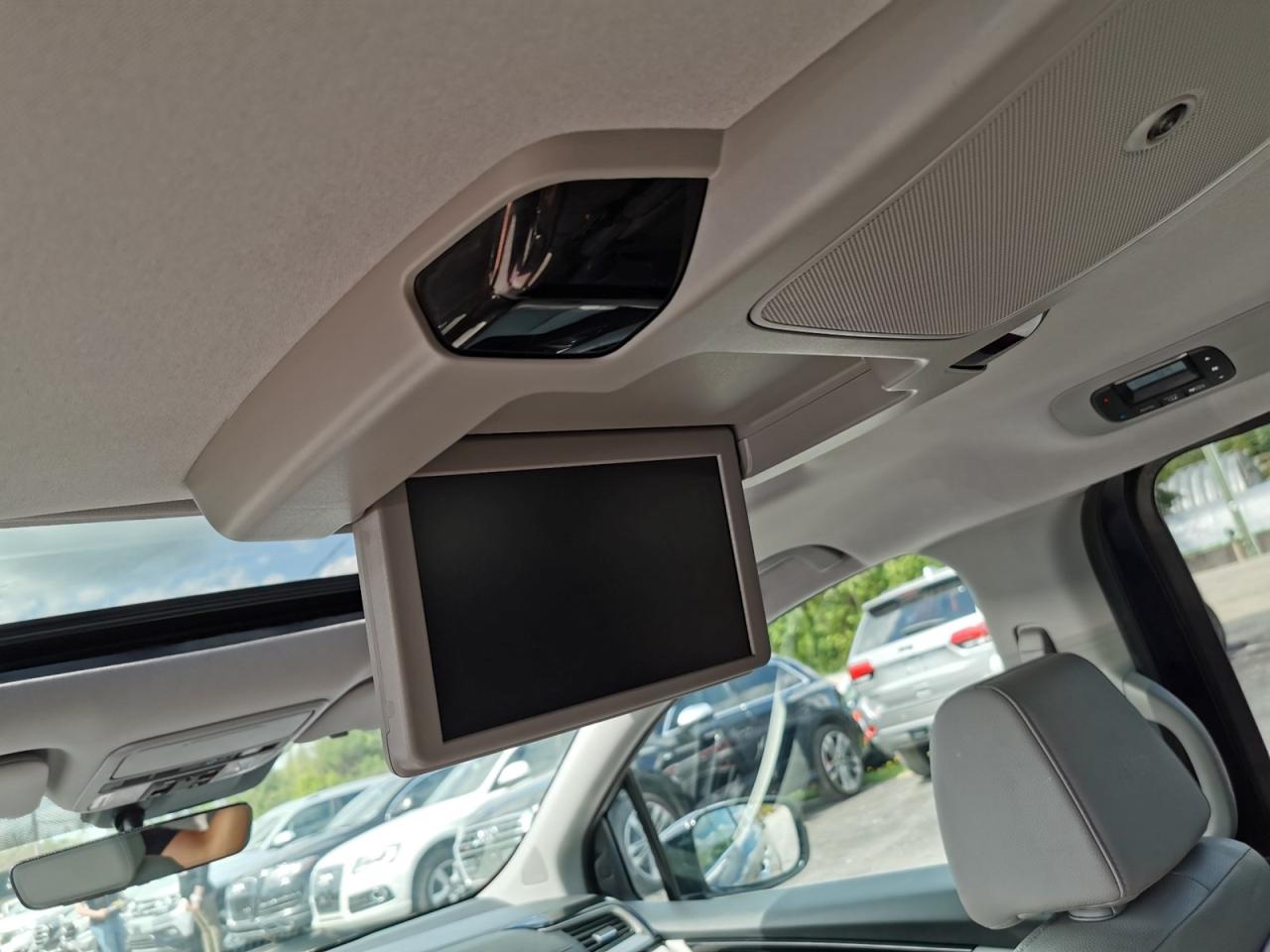 2018 Honda Odyssey Touring - Photo #29