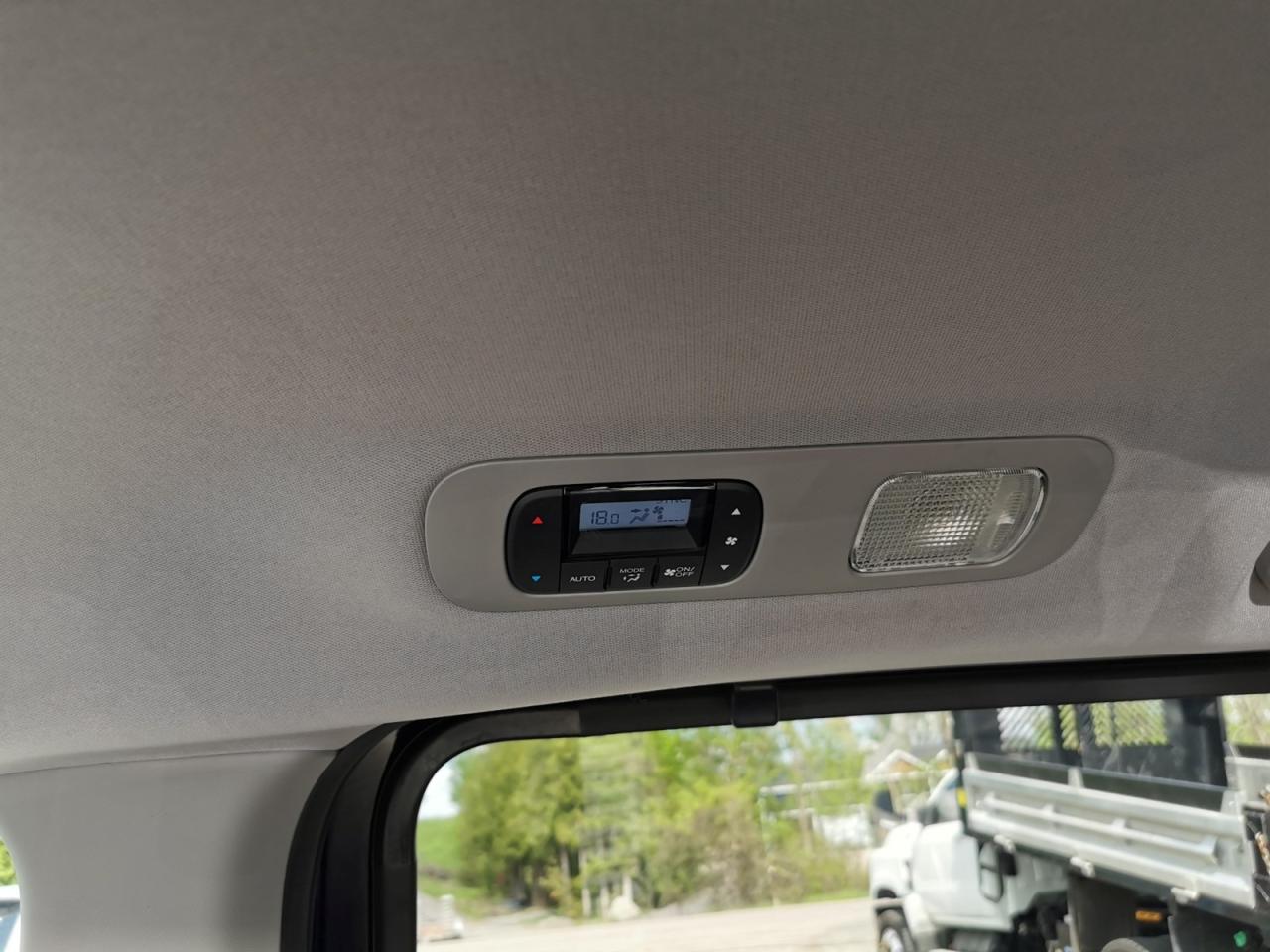 2018 Honda Odyssey Touring - Photo #30