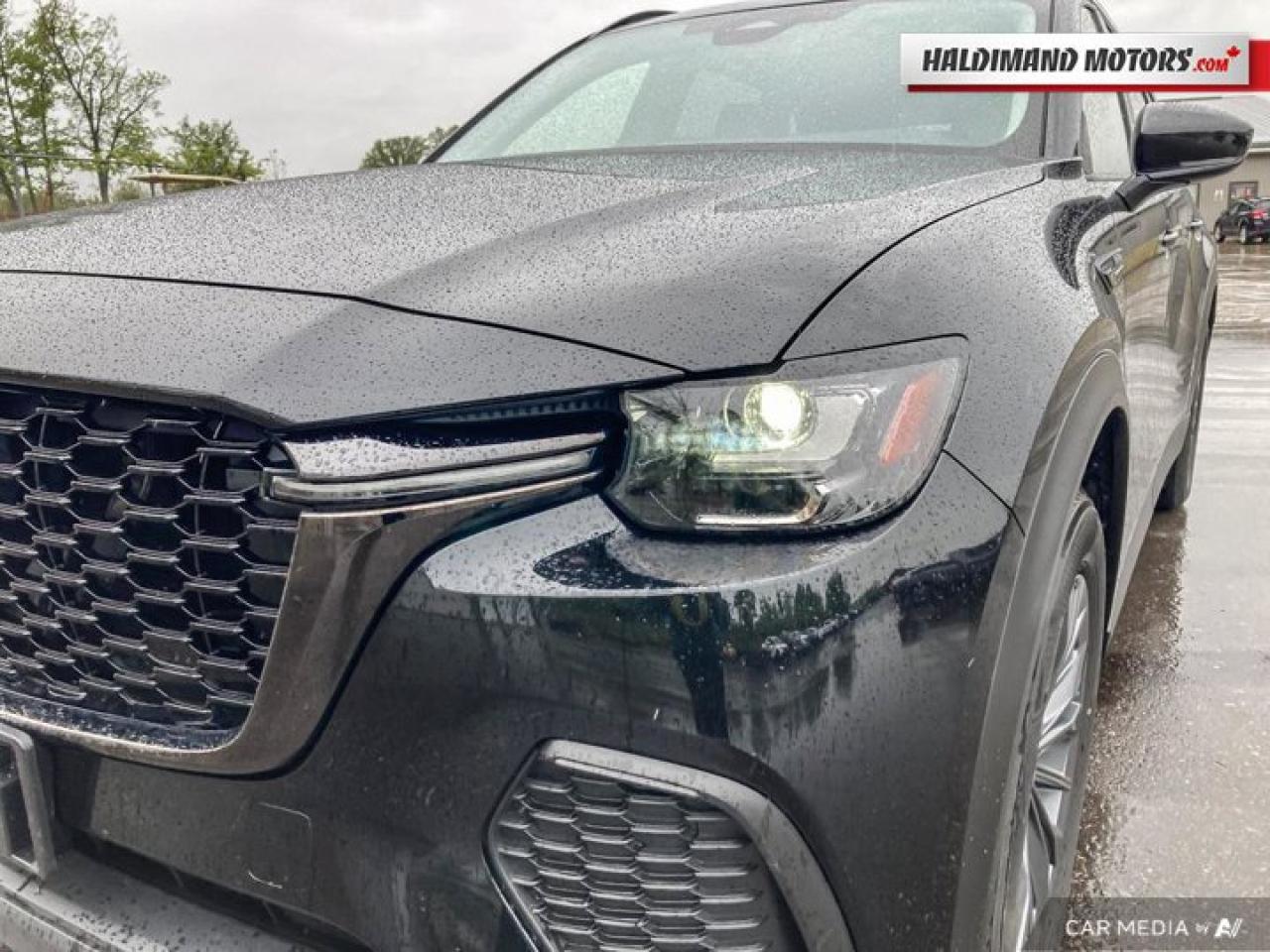 2025 Mazda CX-70 MHEV GS-L AWD | Leather | Sunroof | Heated Seats Photo