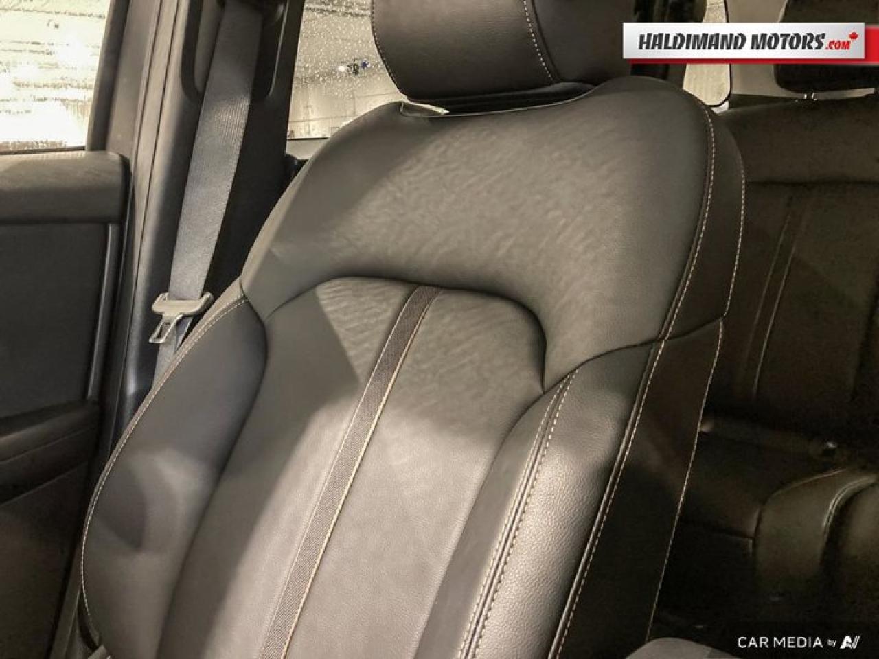 2025 Mazda CX-70 MHEV GS-L AWD | Leather | Sunroof | Heated Seats Photo