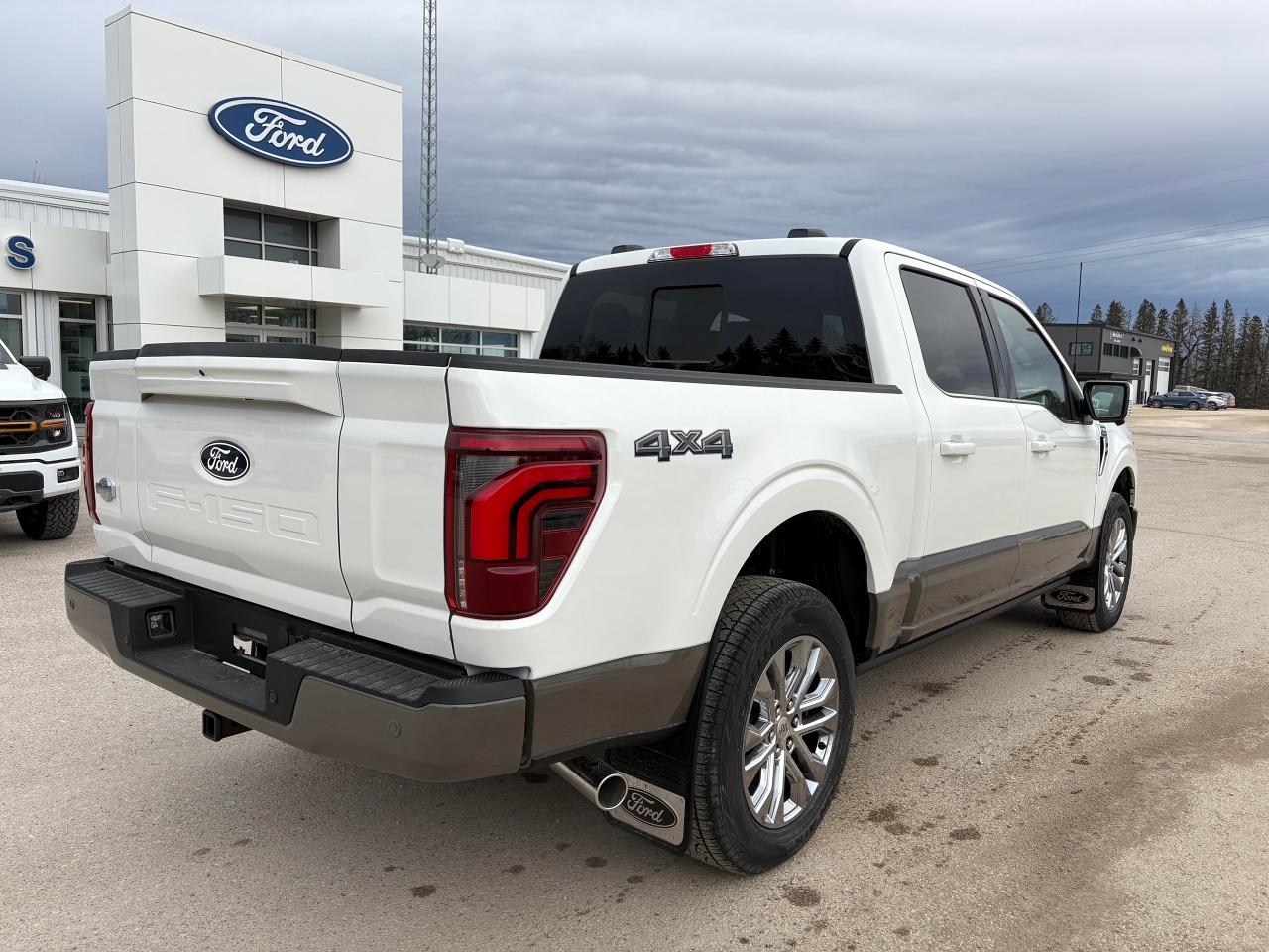 2025 Ford F-150 KING RANCH 4WD SUPERCREW 5.5' BOX Photo5