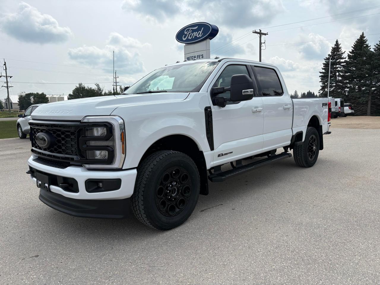 2025 Ford F-250 Super Duty SRW XLT 4WD CREW CAB 6.75' BOX Photo1