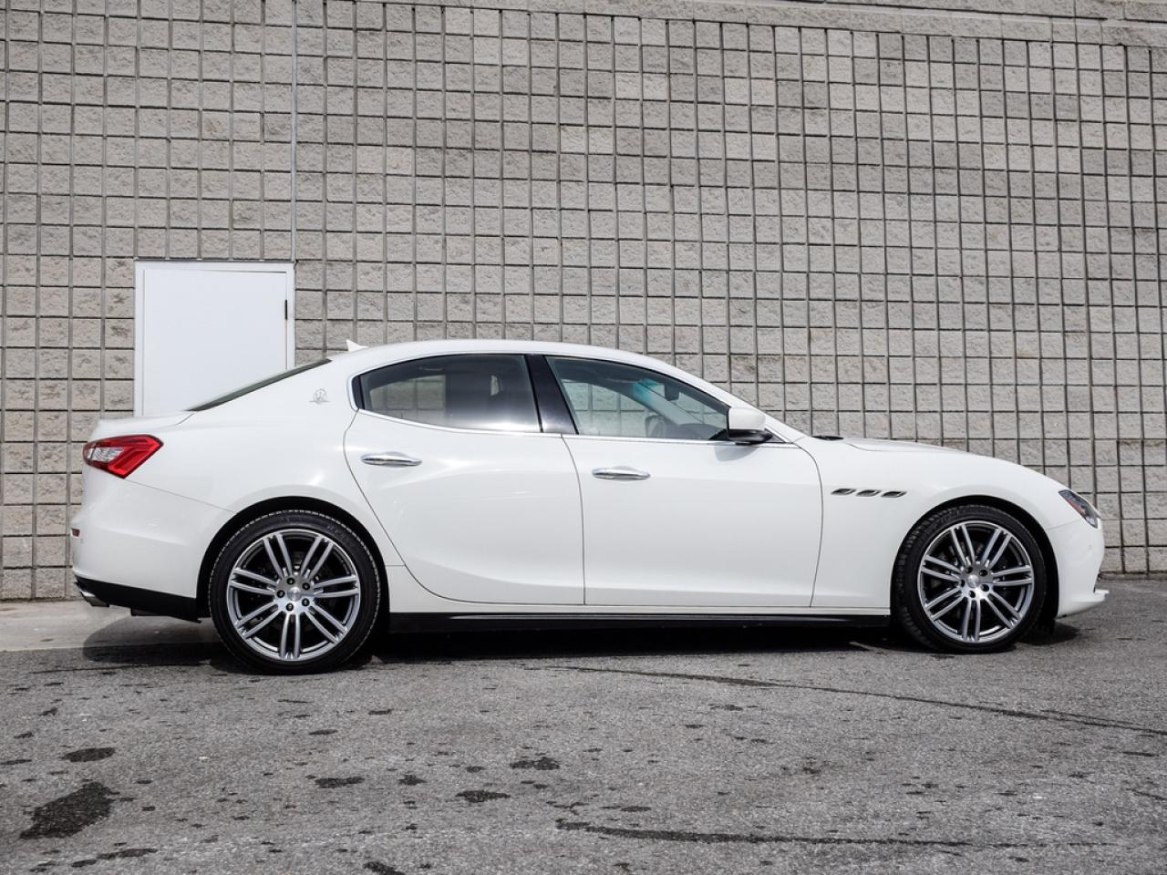2014 Maserati Ghibli S Q4|SUNROOF|20" WHEELS|BACKUP CAMERA|NAVIGATION Photo2