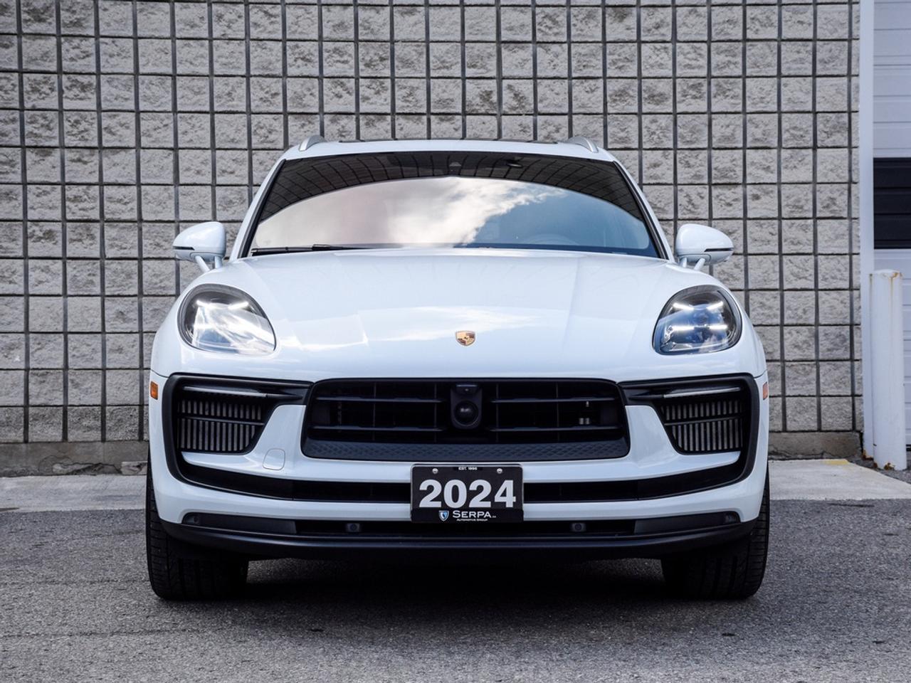 2024 Porsche Macan S Photo