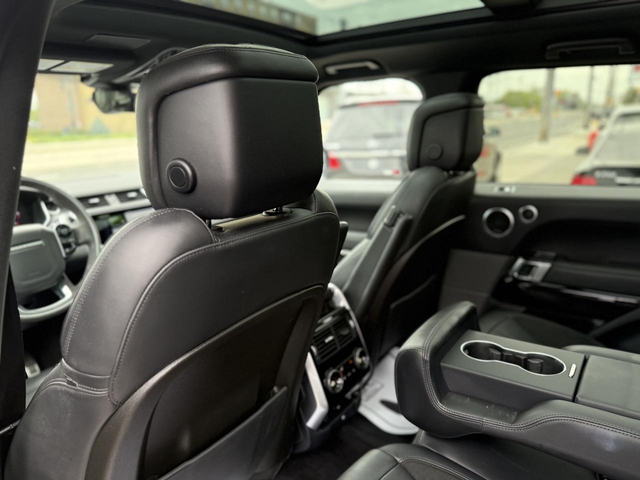2021 Land Rover Range Rover Sport HST | MERIDIAN | PANO | LOADED - Photo #38