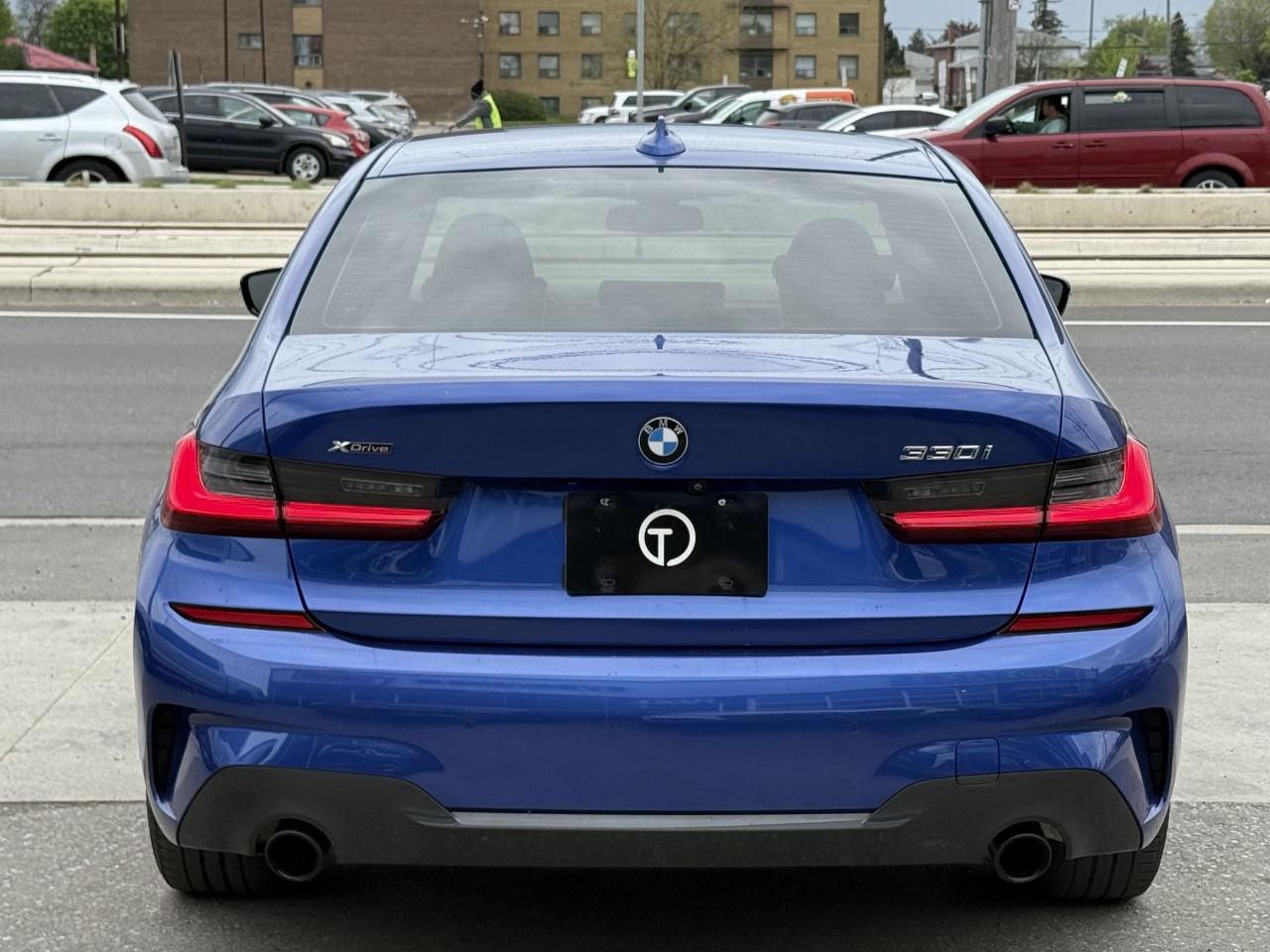 2021 BMW 3 Series 330i //M SPORT | SUNROOF | LOADED - Photo #11