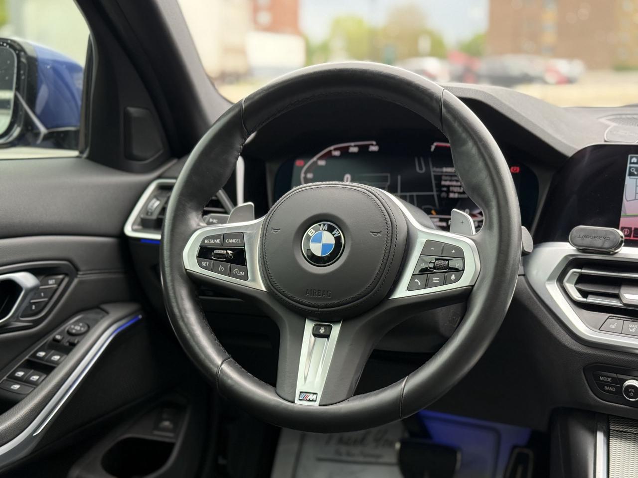 2021 BMW 3 Series 330i //M SPORT | SUNROOF | LOADED - Photo #17