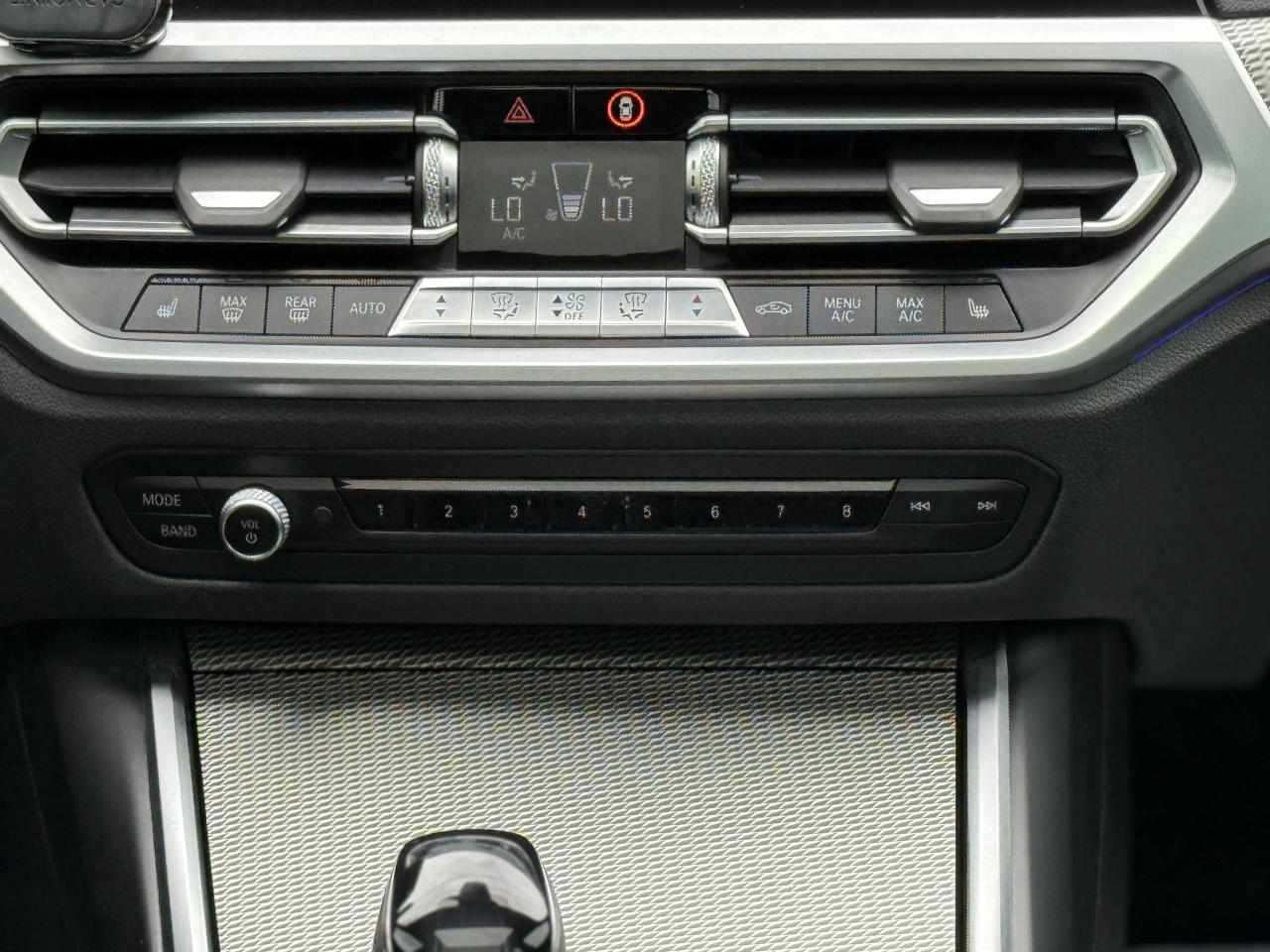 2021 BMW 3 Series 330i //M SPORT | SUNROOF | LOADED - Photo #23