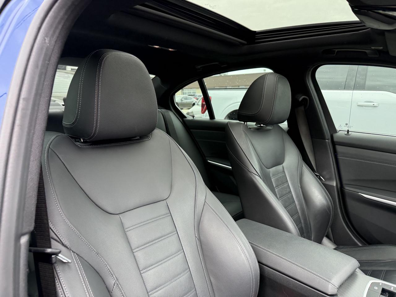 2021 BMW 3 Series 330i //M SPORT | SUNROOF | LOADED - Photo #29