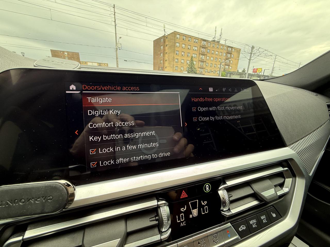 2021 BMW 3 Series 330i //M SPORT | SUNROOF | LOADED - Photo #41