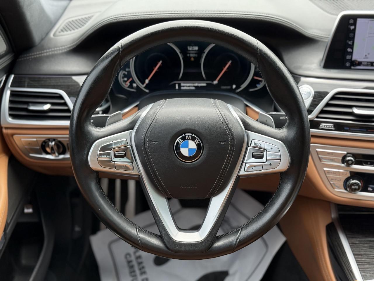 2016 BMW 7 Series 750i | PREMIUM | COGNAC LEATHER | PANO | LOADED - Photo #20