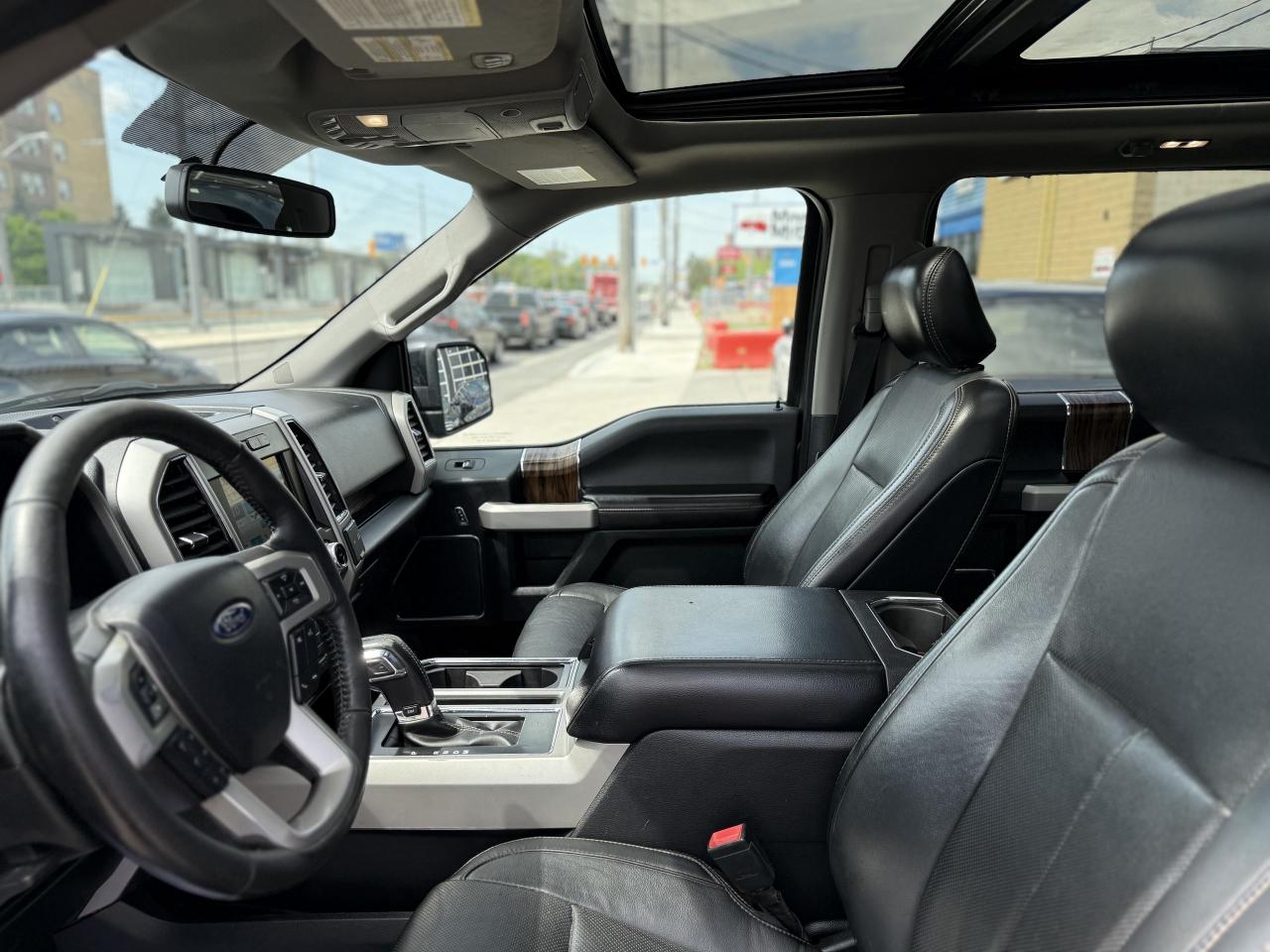 2018 Ford F-150 LARIAT | BANG & OLUFSEN | PANO | LOADED - Photo #16