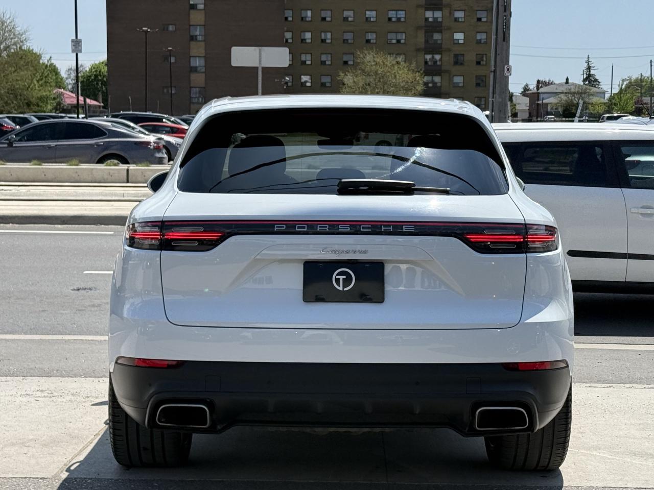 2020 Porsche Cayenne WARRANTY | RED LEATHER | EXTRA RIMS - Photo #11