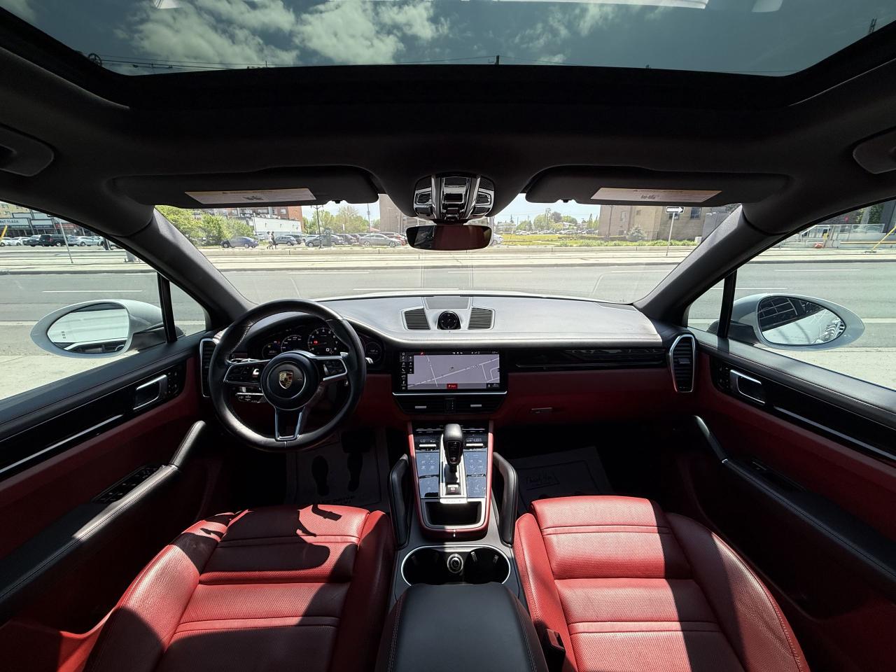 2020 Porsche Cayenne WARRANTY | RED LEATHER | EXTRA RIMS - Photo #17