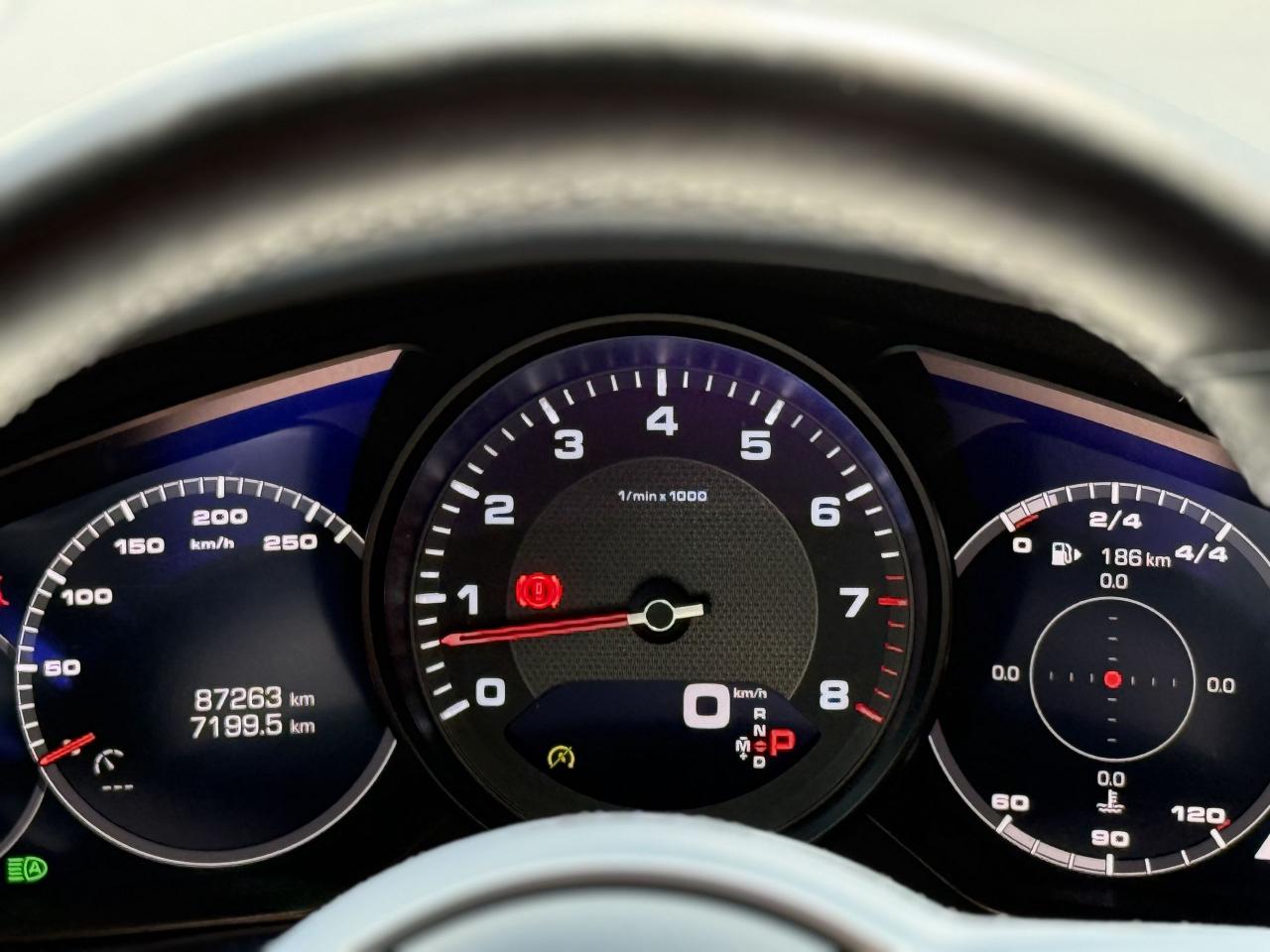 2020 Porsche Cayenne WARRANTY | RED LEATHER | EXTRA RIMS - Photo #25