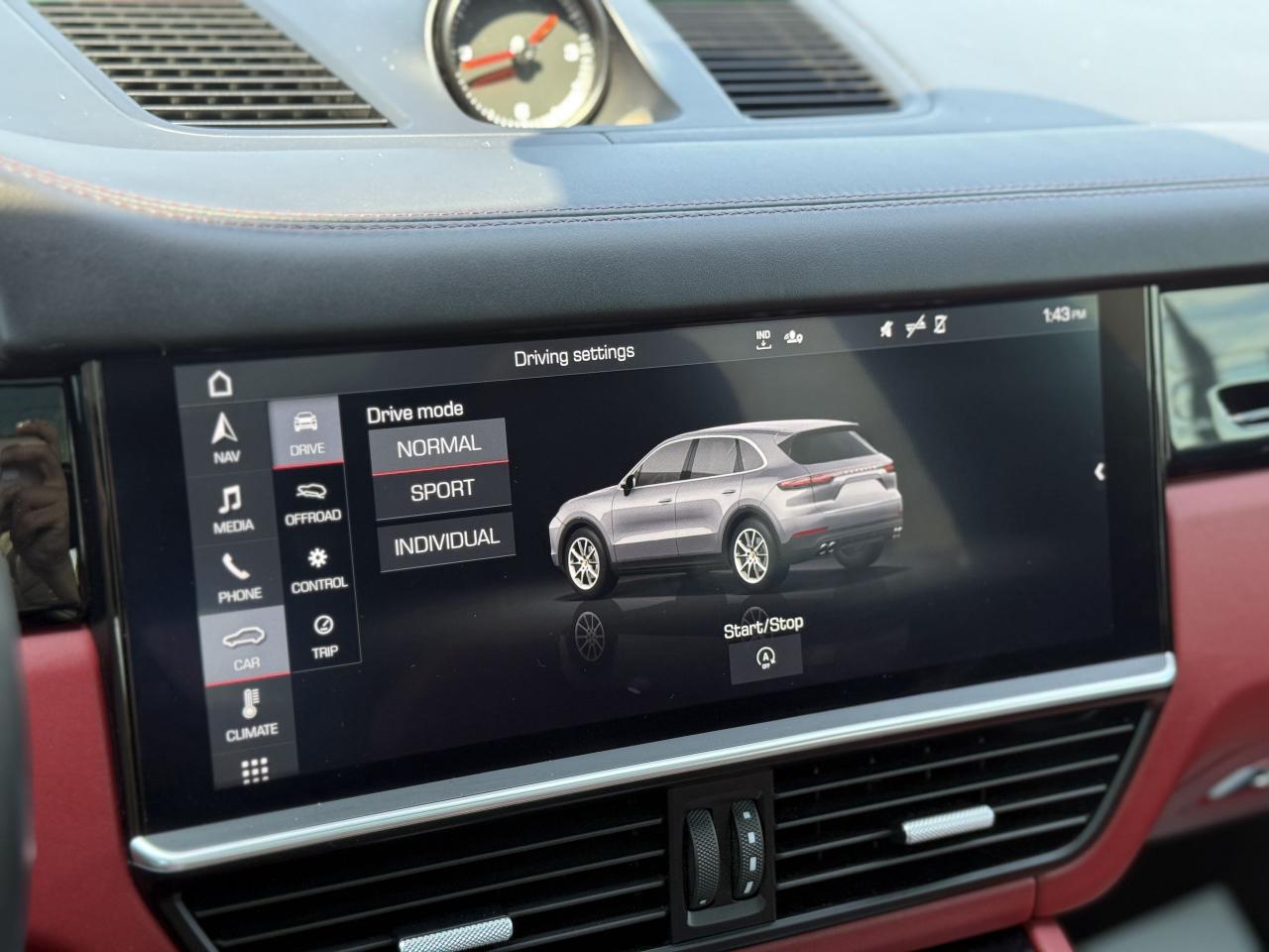2020 Porsche Cayenne WARRANTY | RED LEATHER | EXTRA RIMS - Photo #42