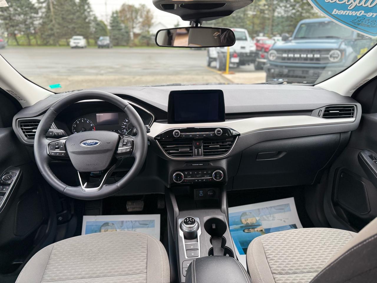 2022 Ford Escape  Photo5