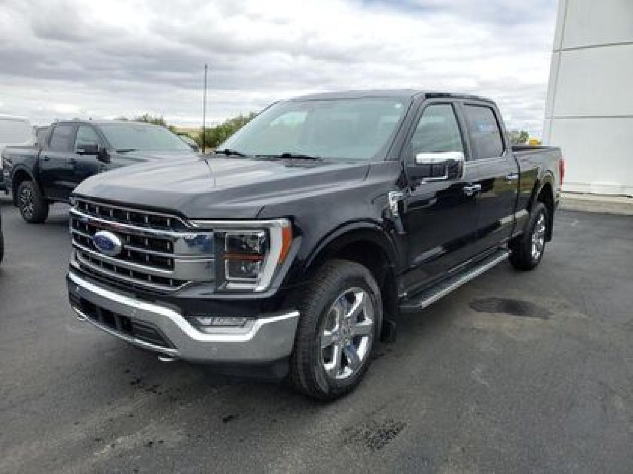 Used 2022 Ford F-150 LARIAT 502A W/ONBOARD SCALE for sale in Moose Jaw, SK