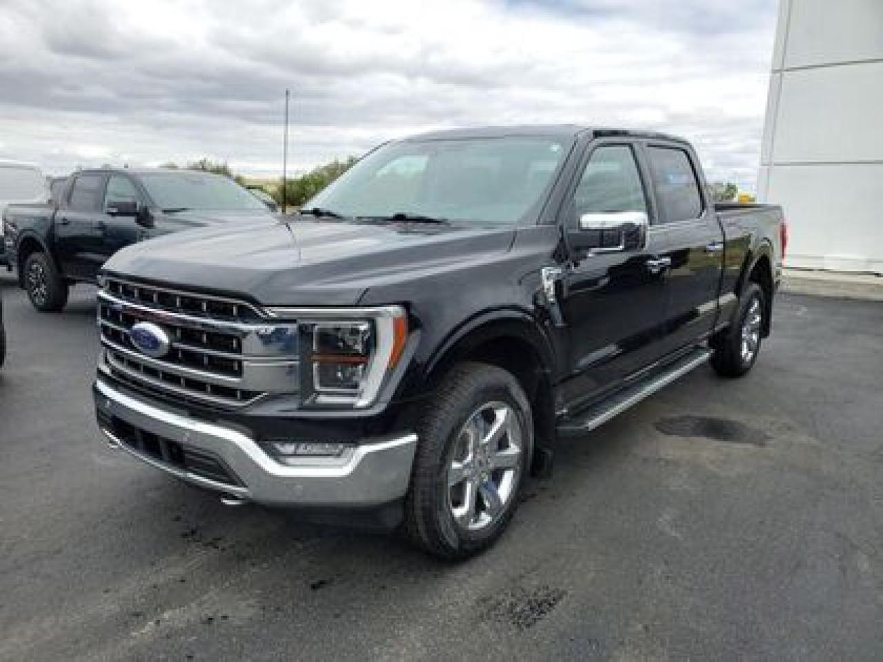 Used 2022 Ford F-150 LARIAT 502A W/ONBOARD SCALE for sale in Moose Jaw, SK