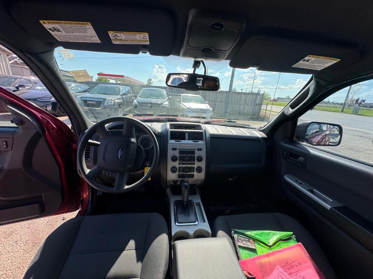 2012 Ford Escape XLT, LOW KMS, ONLY 59,000KMS, AUTO, ALLOYS, CERT - Photo #12