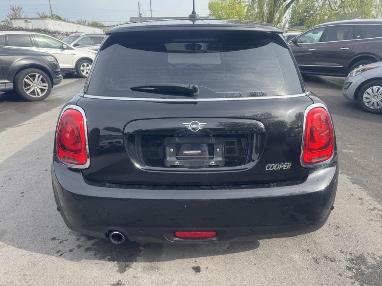 2019 MINI Cooper COOPER - Photo #5