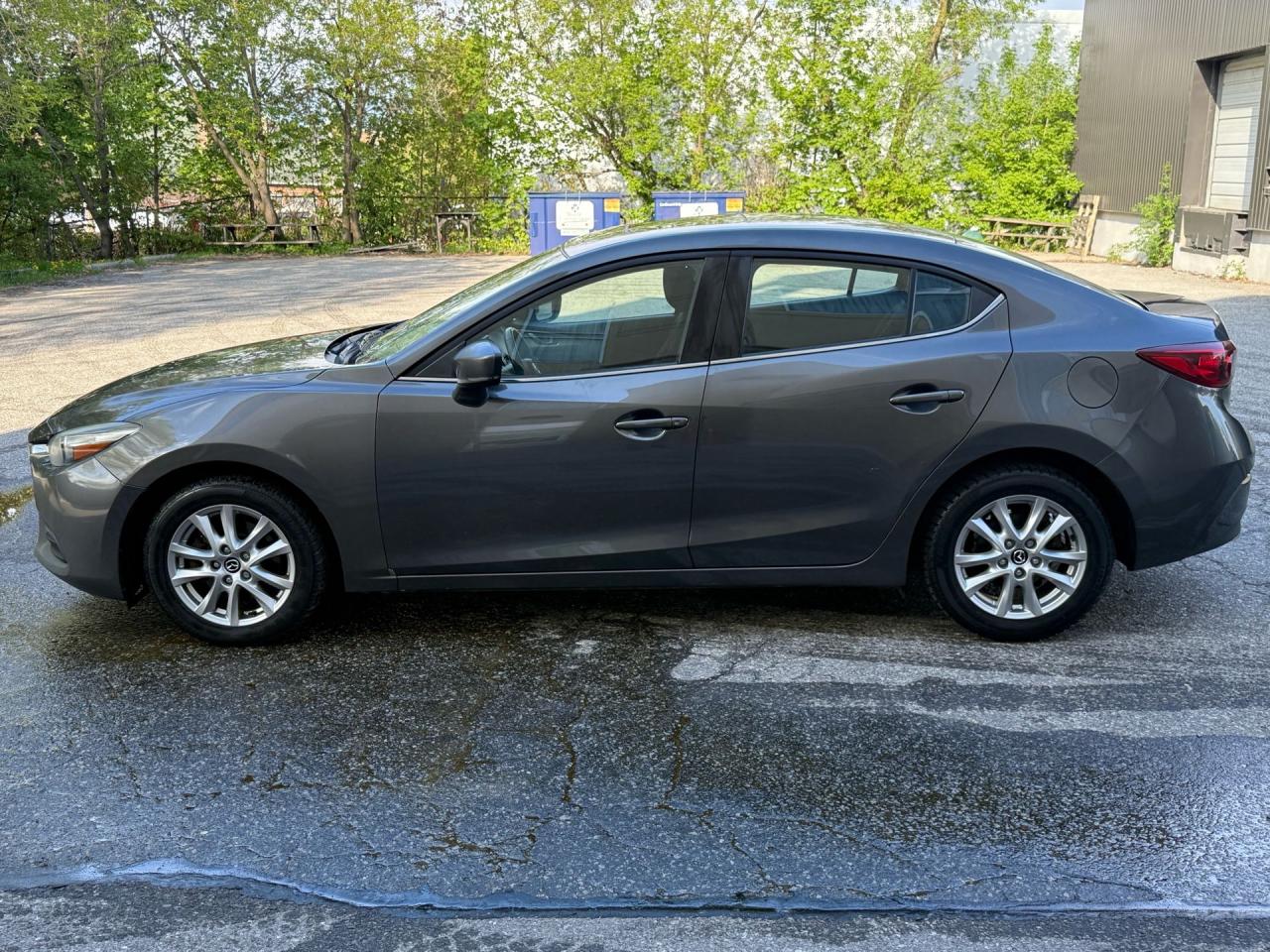 2017 Mazda MAZDA3 4DR SDN MAN GS - Photo #9