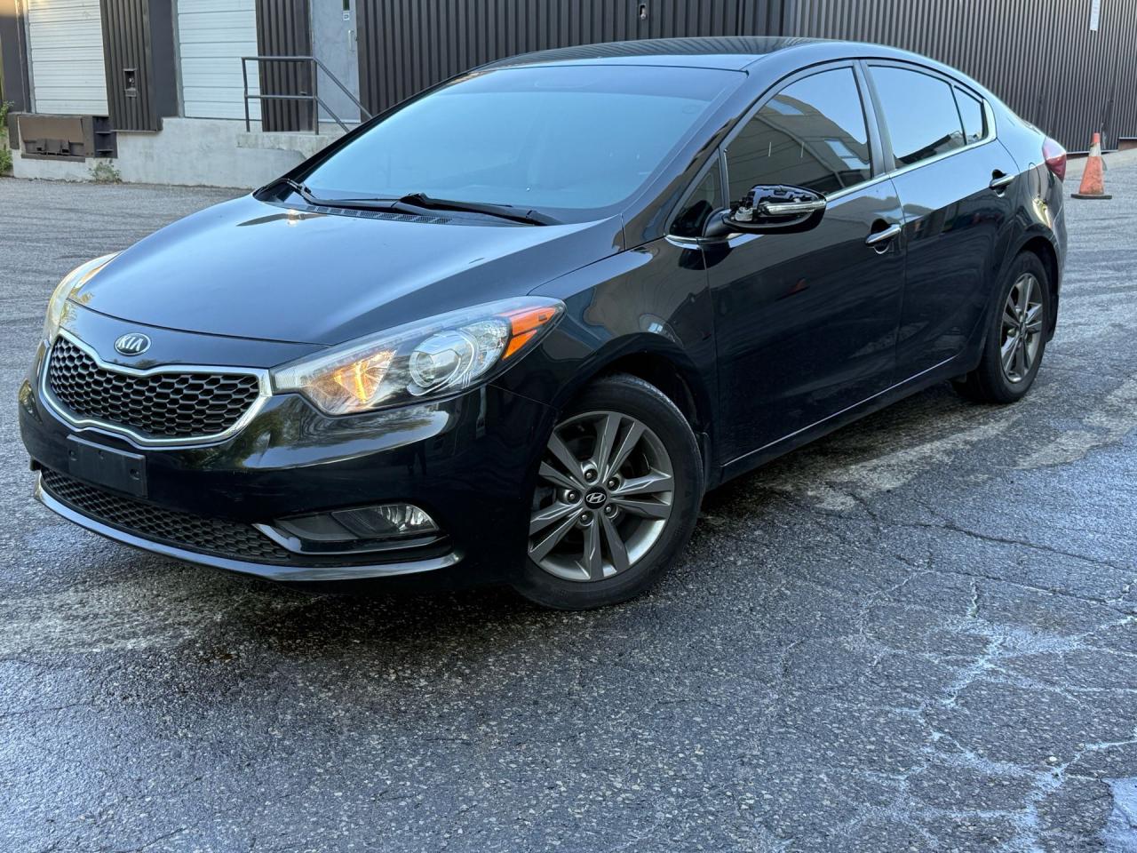 Used 2016 Kia Forte 4dr Sdn Man EX for sale in North York, ON