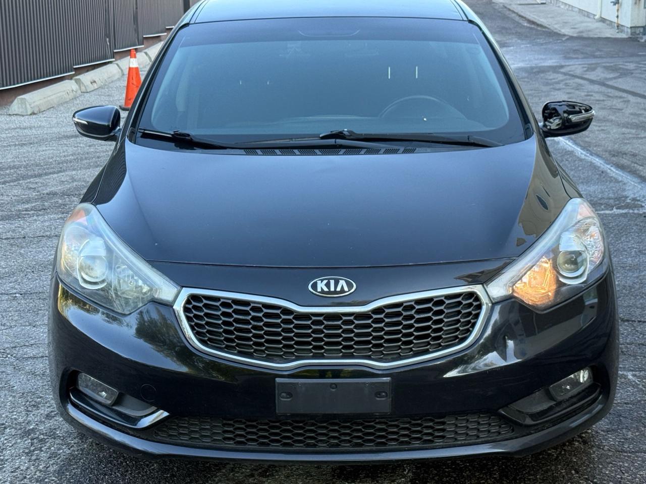 2016 Kia Forte 4dr Sdn Man EX - Photo #2
