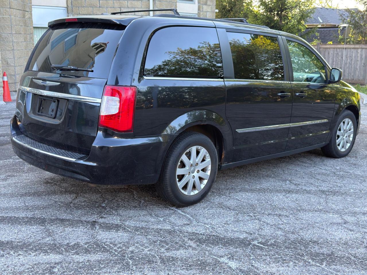 2015 Chrysler Town & Country 4DR WGN TOURING - Photo #5