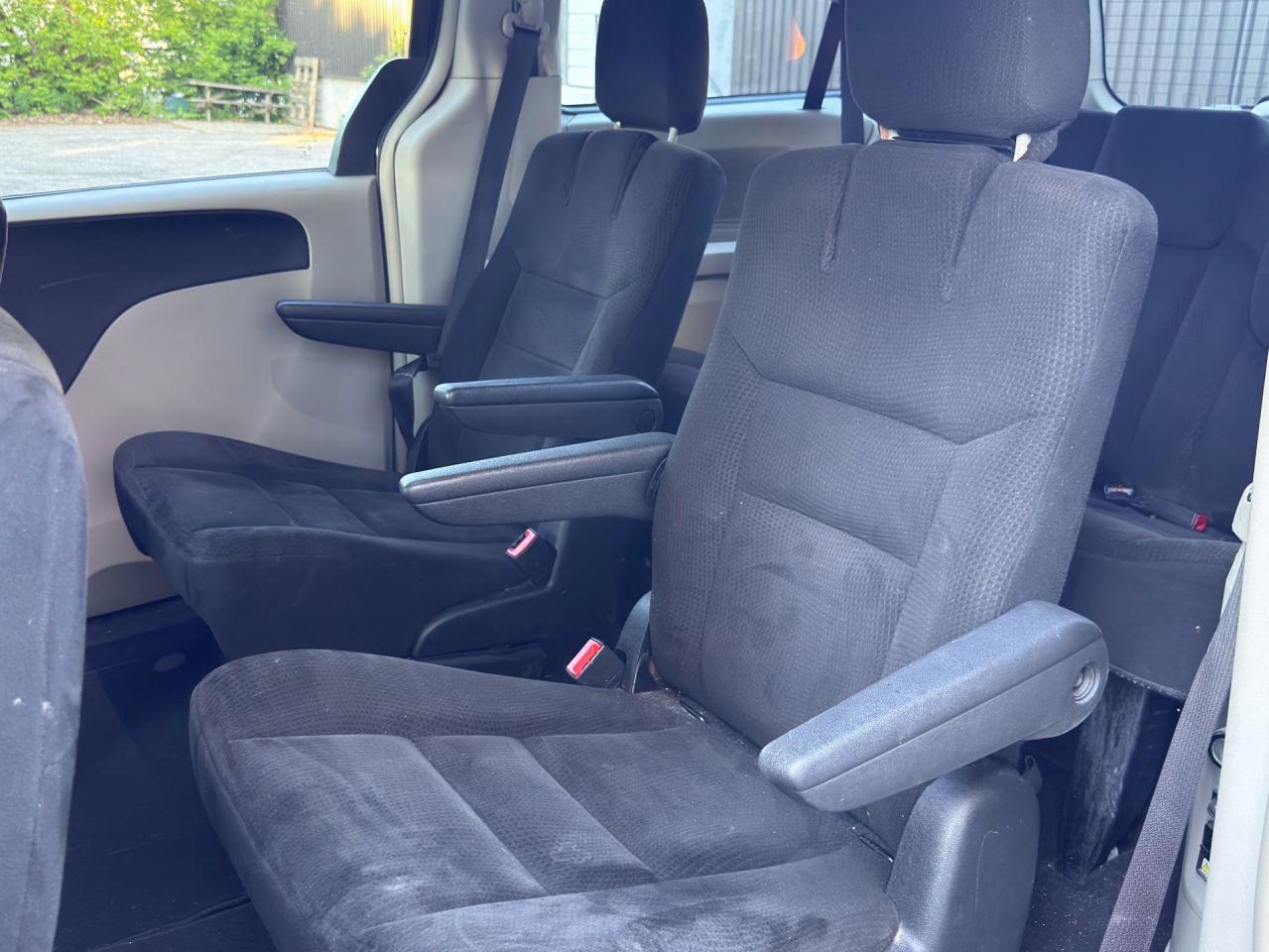 2015 Chrysler Town & Country 4DR WGN TOURING - Photo #11