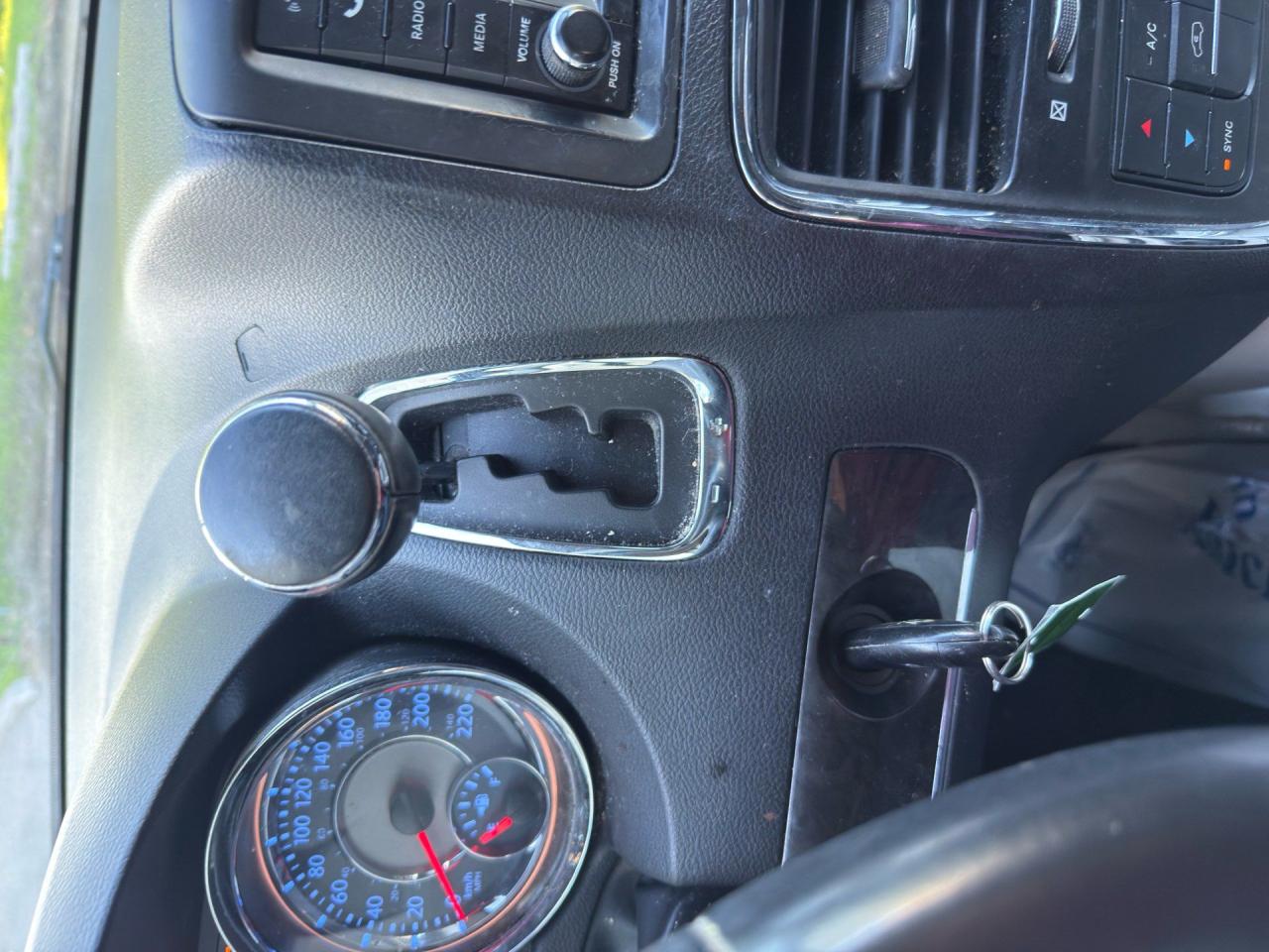 2015 Chrysler Town & Country 4DR WGN TOURING - Photo #19