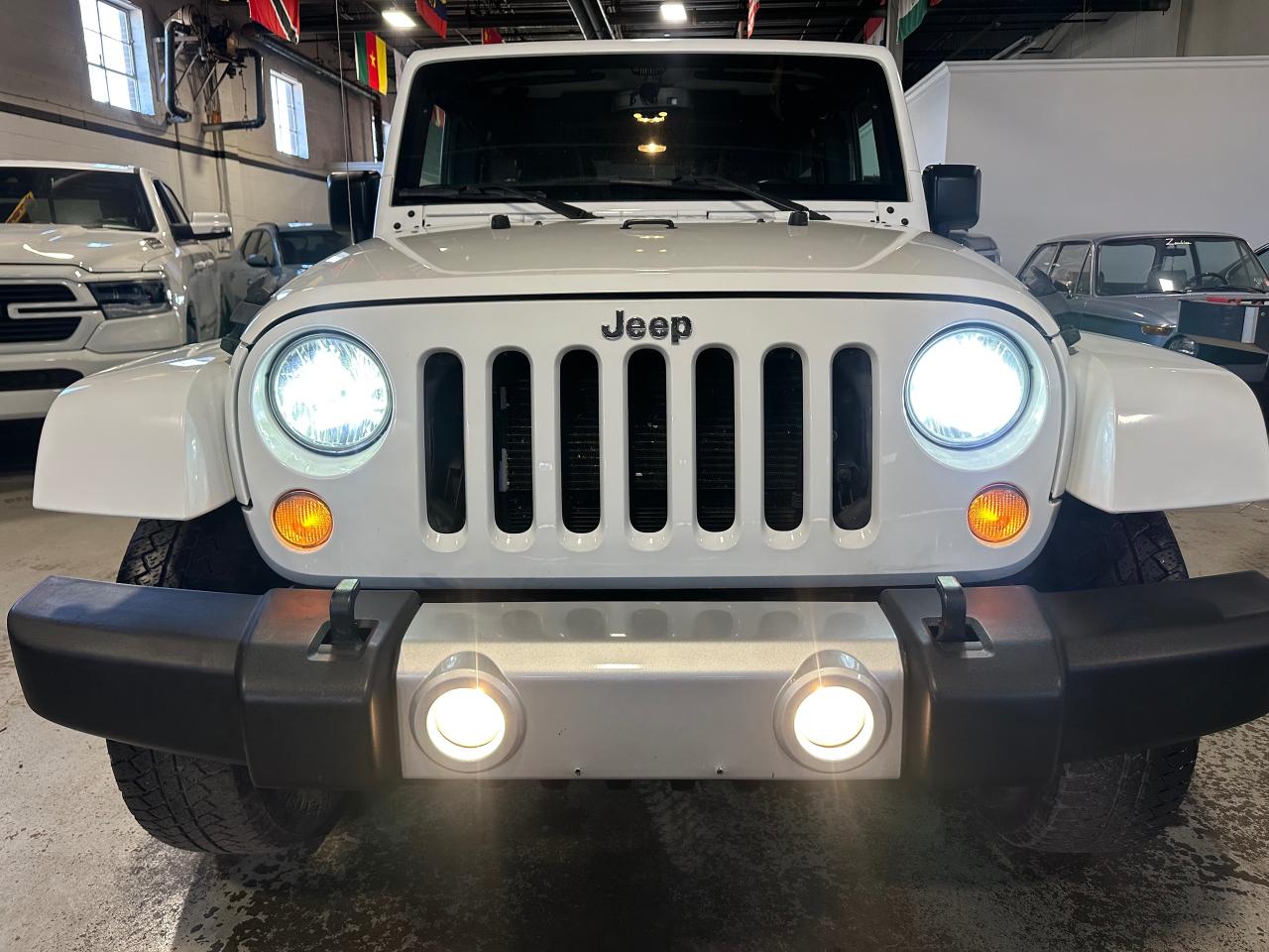 2015 Jeep Wrangler SAHARA UNLIMITIED | ALPINE SOUND | 4X4 V6 - Photo #2