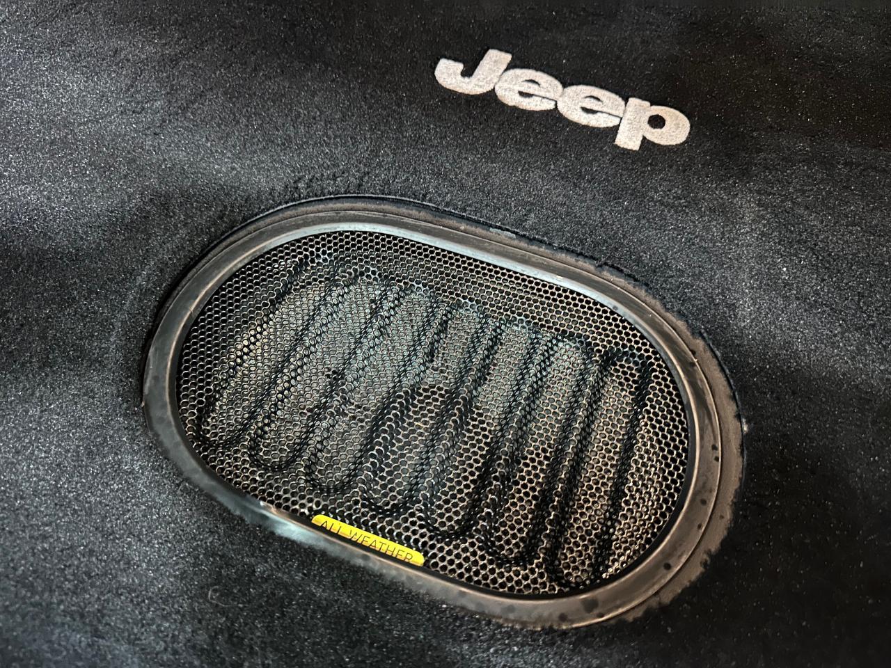2015 Jeep Wrangler SAHARA UNLIMITIED | ALPINE SOUND | 4X4 V6 - Photo #15