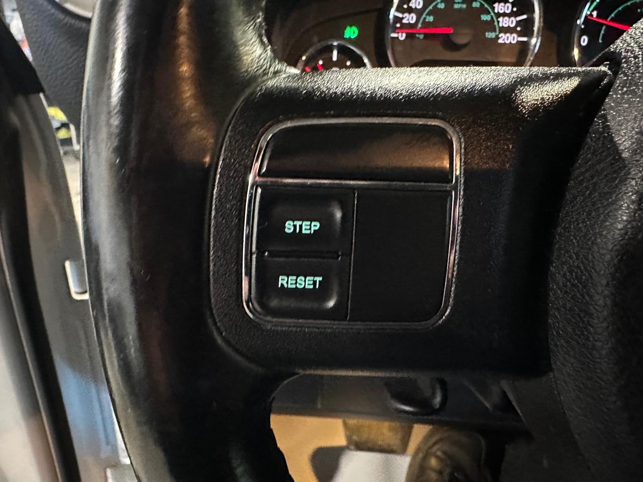 2015 Jeep Wrangler SAHARA UNLIMITIED | ALPINE SOUND | 4X4 V6 - Photo #26