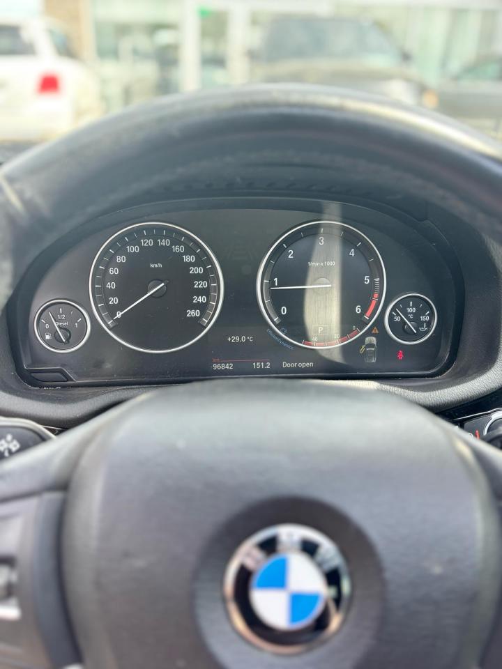 2015 BMW X3 xDrive28d - Photo #19