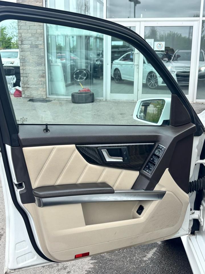 2015 Mercedes-Benz GLK-Class GLK 250 BlueTEC - Photo #12