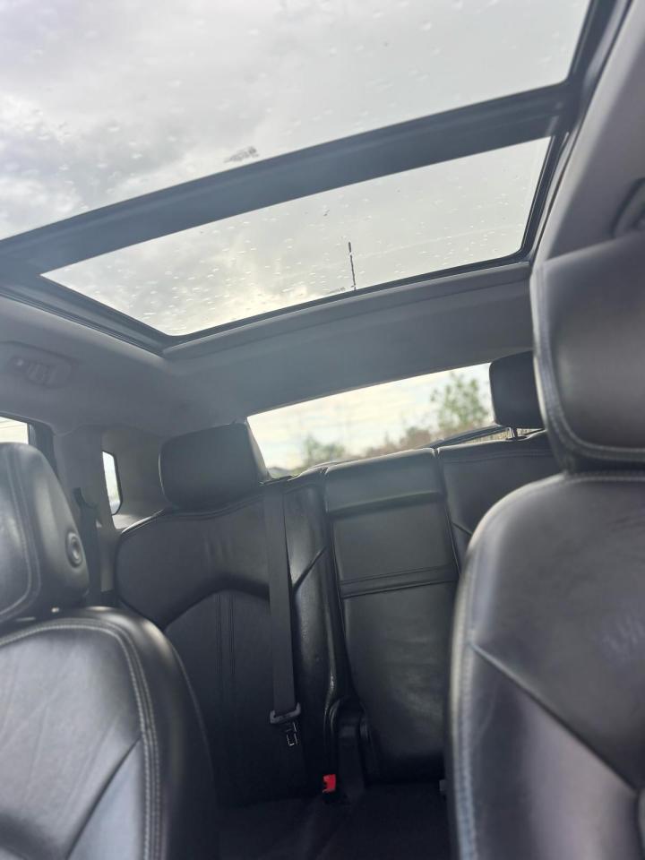 2016 Cadillac SRX Luxury - Photo #11