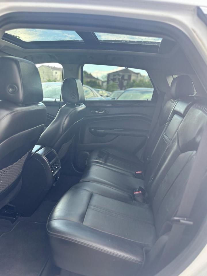 2016 Cadillac SRX Luxury - Photo #7