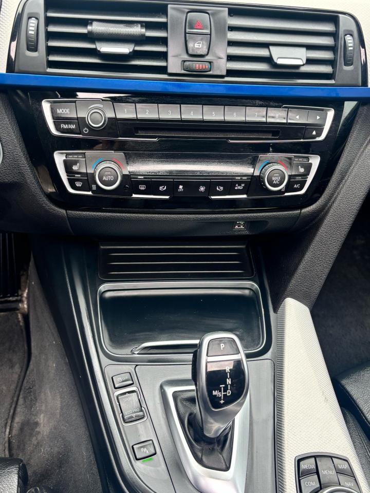 2017 BMW 3 Series 330i xDrive - Photo #13