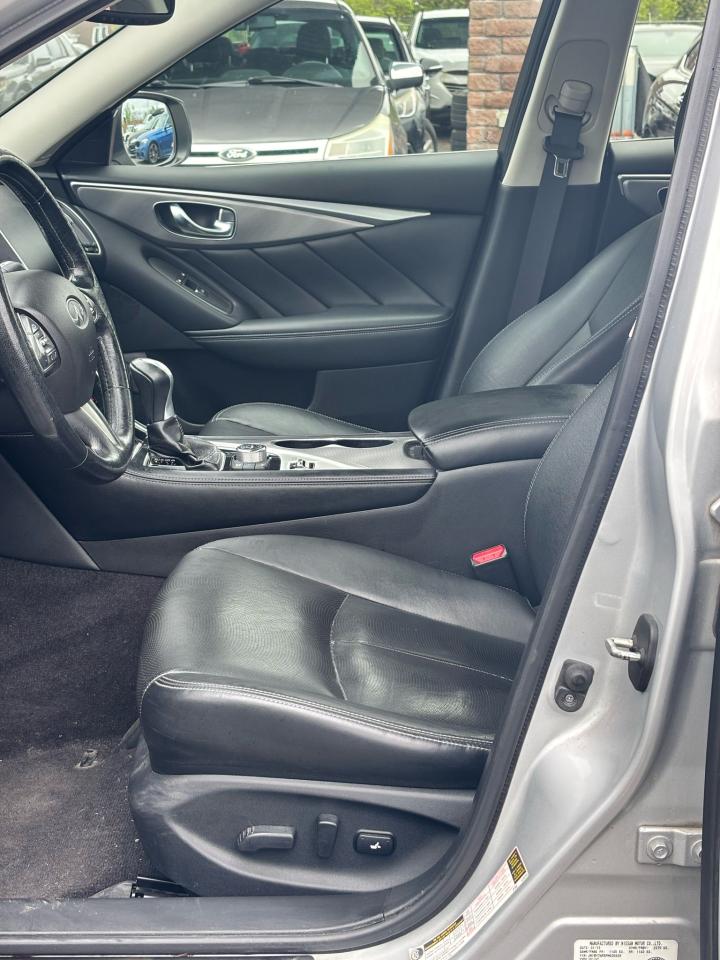 2015 Infiniti Q50 Sport - Photo #11
