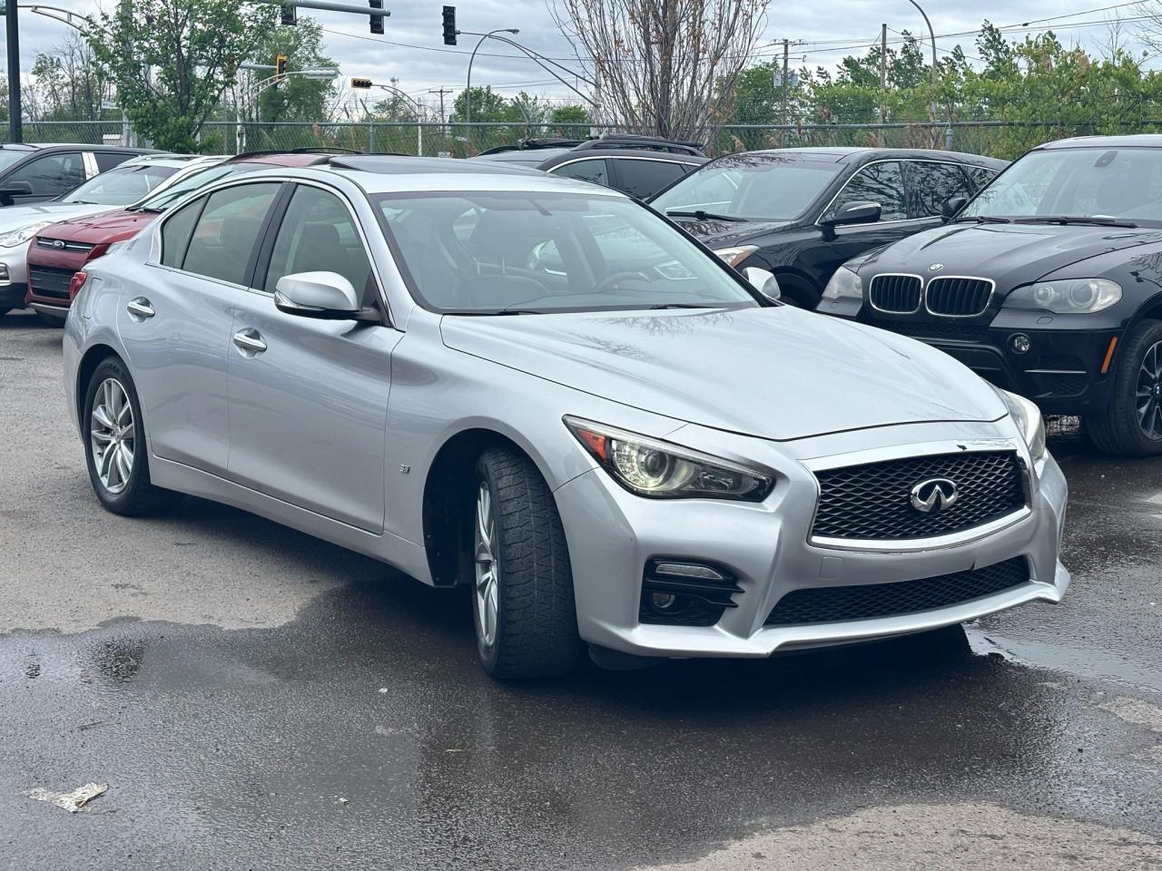 2015 Infiniti Q50 Sport - Photo #2
